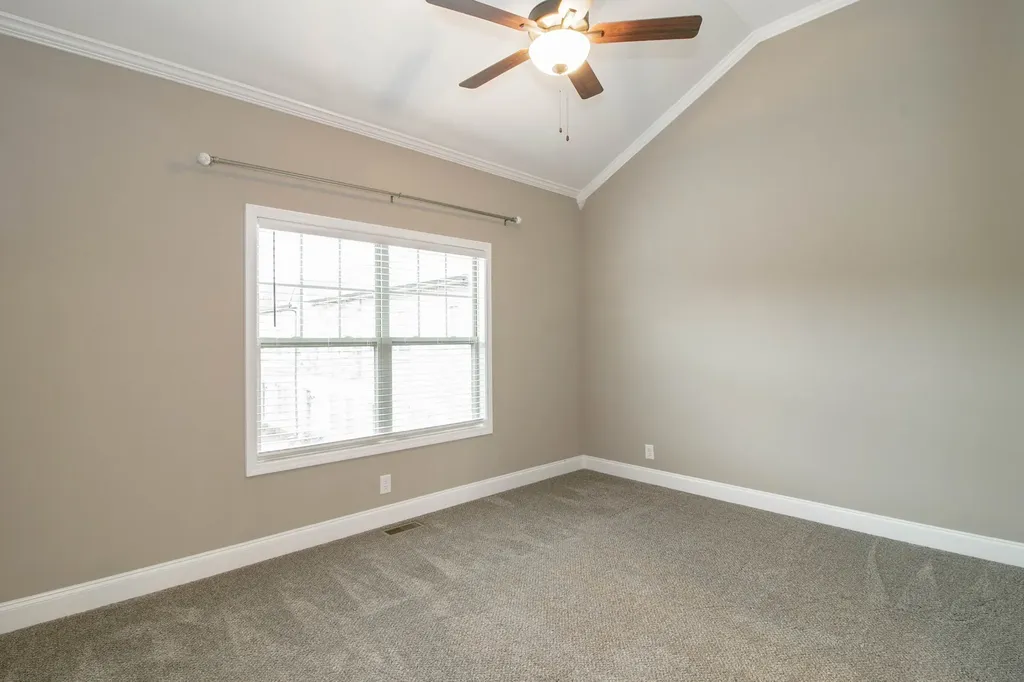 180 Dundee Drive Clarksville TN 37043
