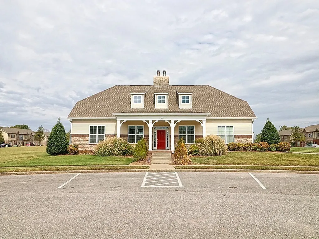 180 Dundee Drive Clarksville TN 37043