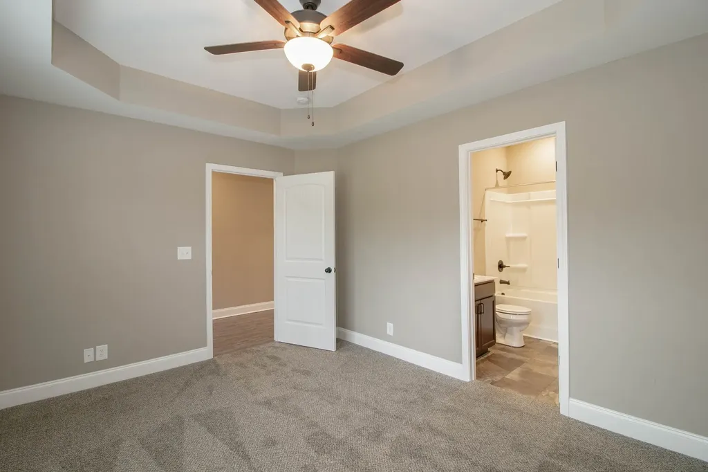 180 Dundee Drive Clarksville TN 37043