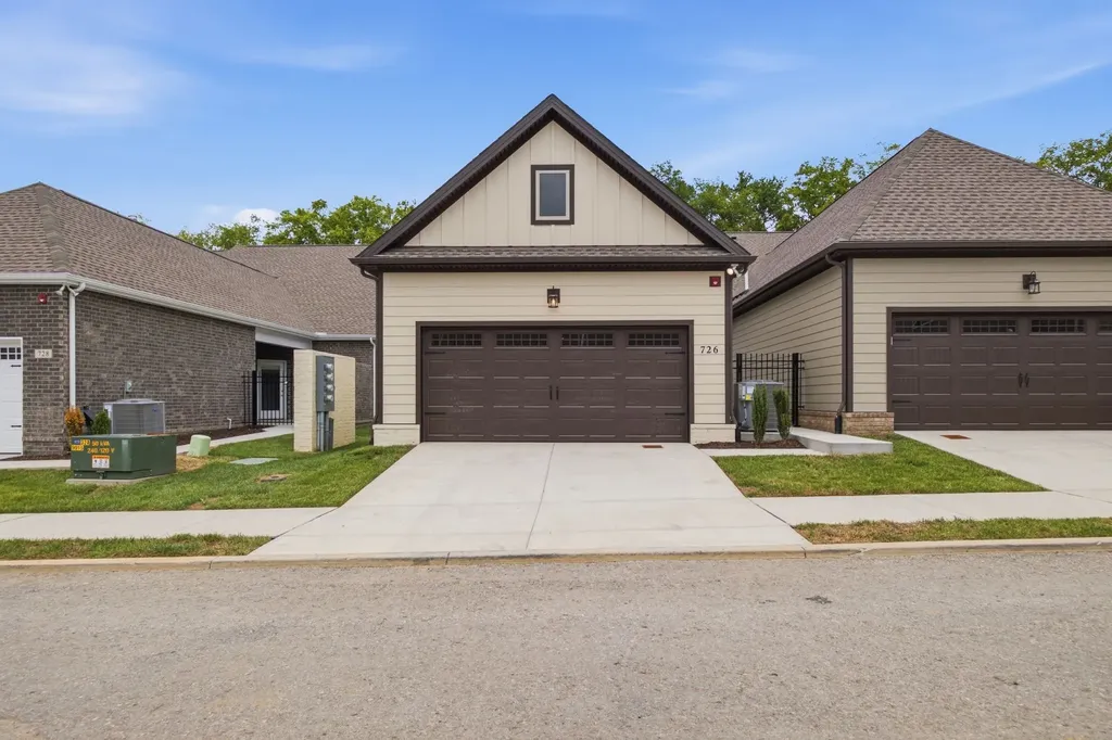726 Coburg Street Gallatin TN 37066