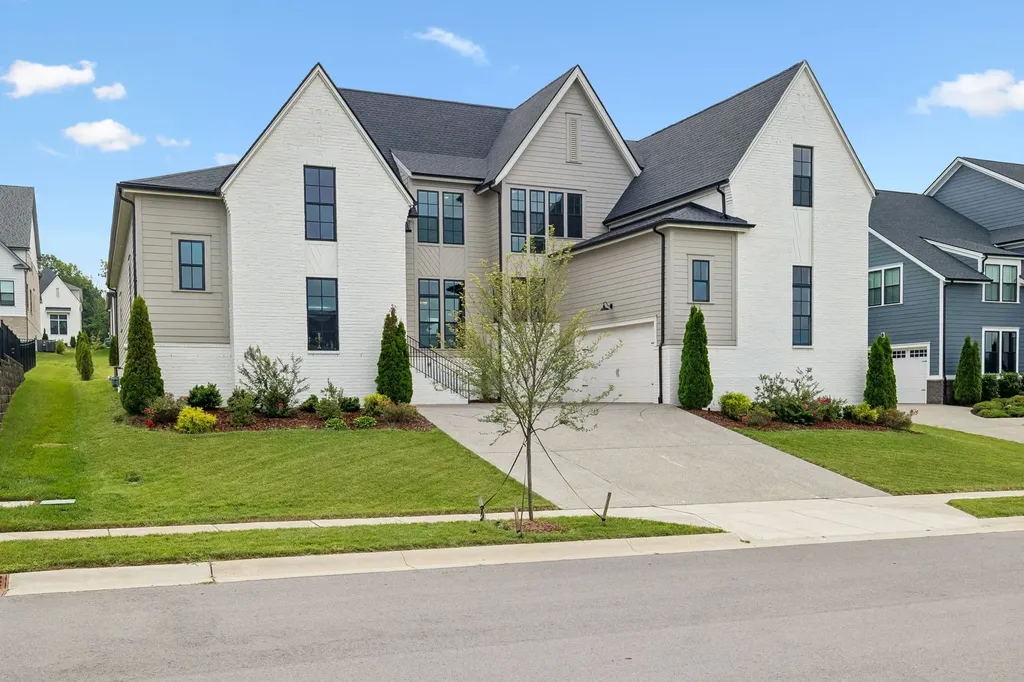 1117 Angela Ann Court Nolensville TN 37135