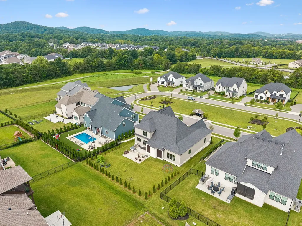 1117 Angela Ann Court Nolensville TN 37135