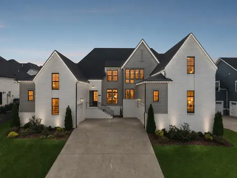 1117 Angela Ann Court Nolensville TN 37135