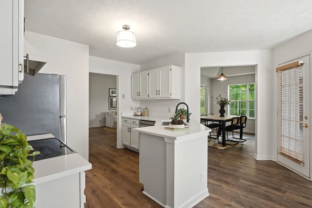 1004 Cobble Place Nashville TN 37211