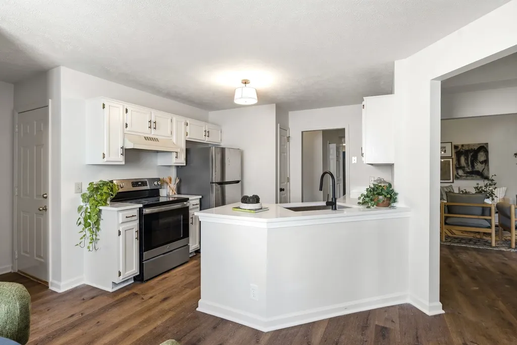 1004 Cobble Place Nashville TN 37211
