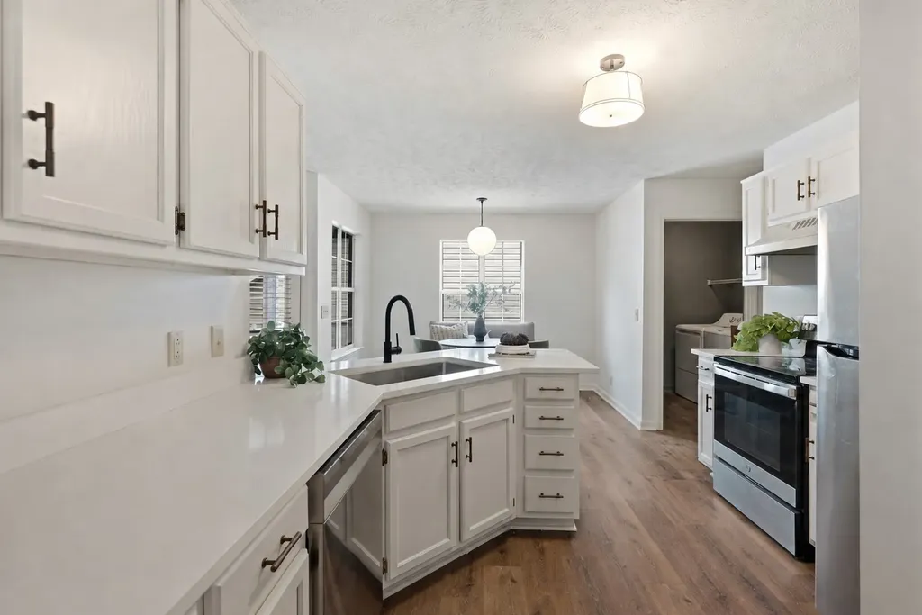 1004 Cobble Place Nashville TN 37211