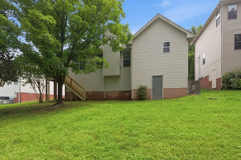 1004 Cobble Place Nashville TN 37211