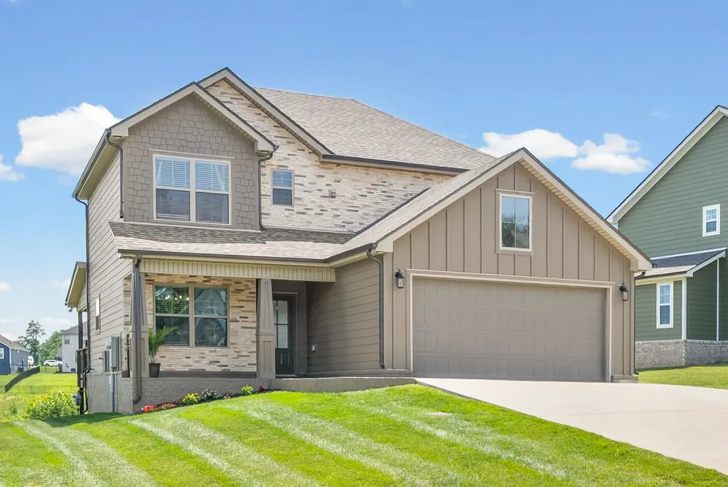 350 Frontier Drive Clarksville TN 37043