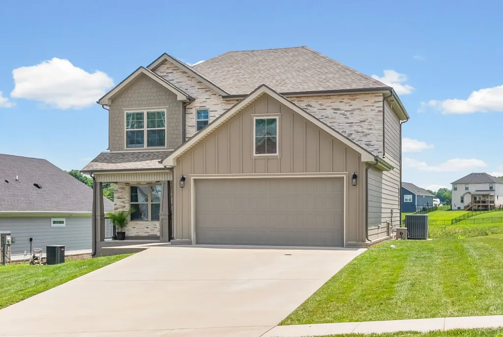 350 Frontier Drive Clarksville TN 37043
