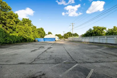 2400 Highland Avenue Columbia TN 38401