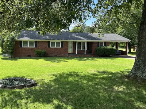 416 S Wilson Street Paris TN 38242