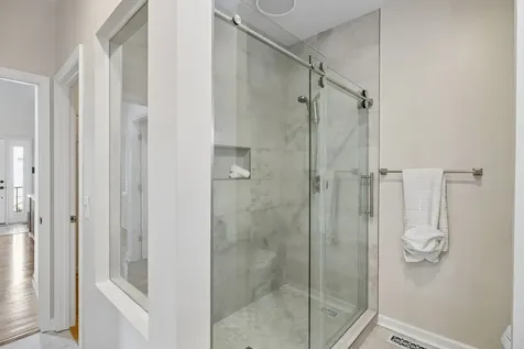 101 Bonnie Briar Lane Nashville TN 37212