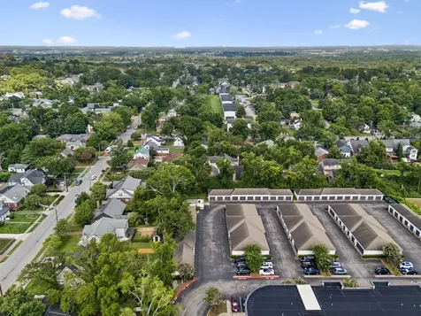 101 Bonnie Briar Lane Nashville TN 37212