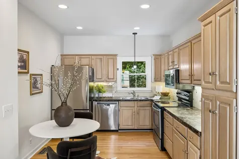 101 Bonnie Briar Lane Nashville TN 37212