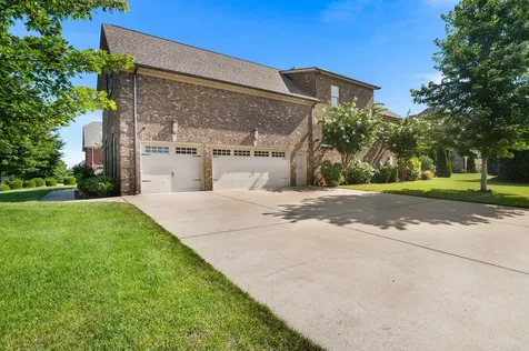 3202 Folcroft Drive Murfreesboro TN 37130