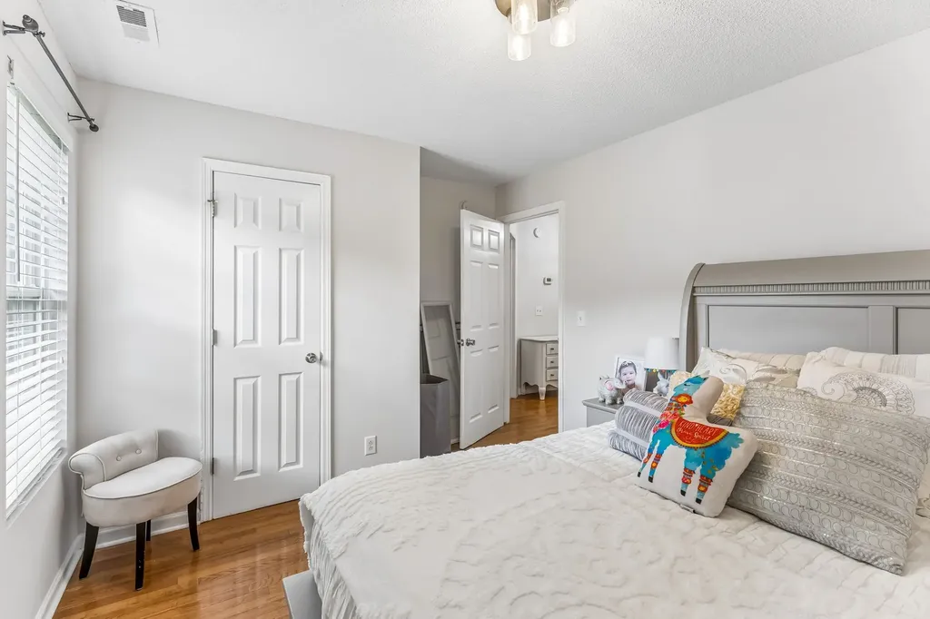 2615 Hawk Eye Court Murfreesboro TN 37128