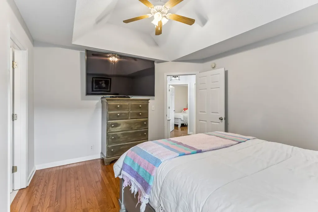 2615 Hawk Eye Court Murfreesboro TN 37128