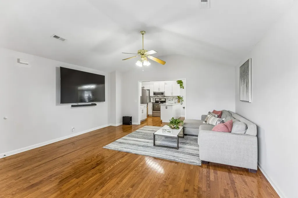 2615 Hawk Eye Court Murfreesboro TN 37128