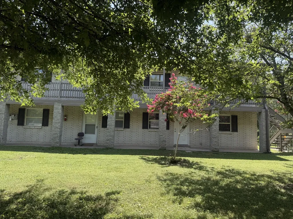 525 Walton Ferry Road Hendersonville TN 37075