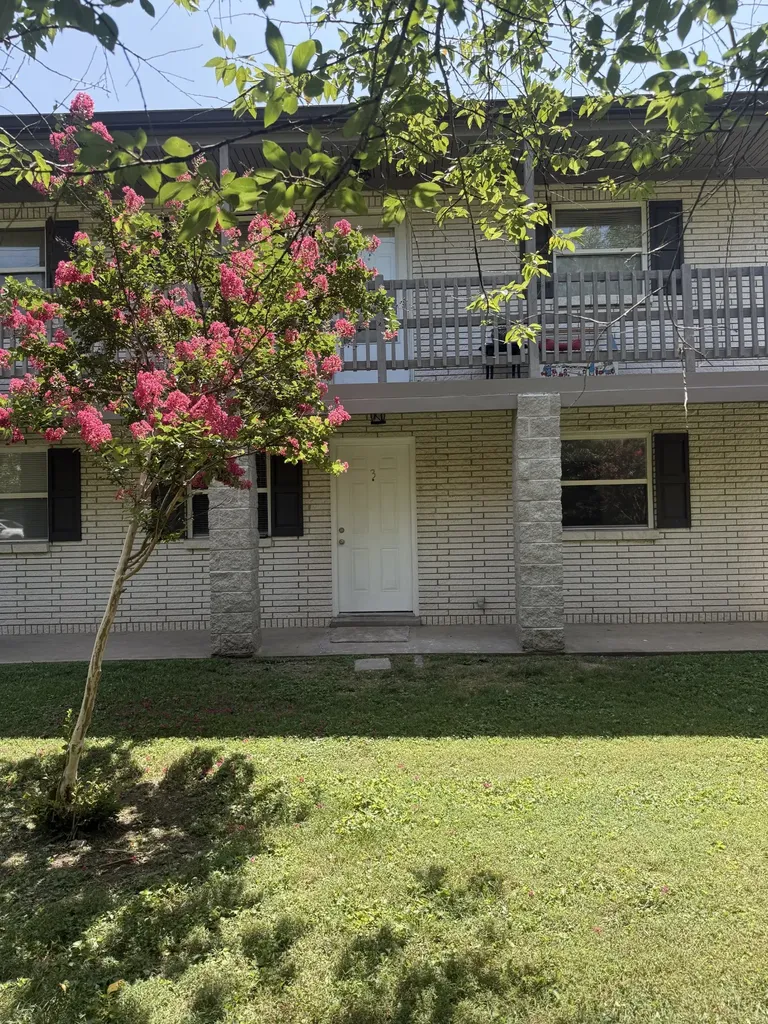 525 Walton Ferry Road Hendersonville TN 37075