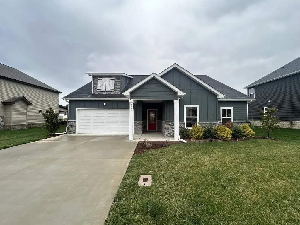 2692 Remington Trace Clarksville TN 37043