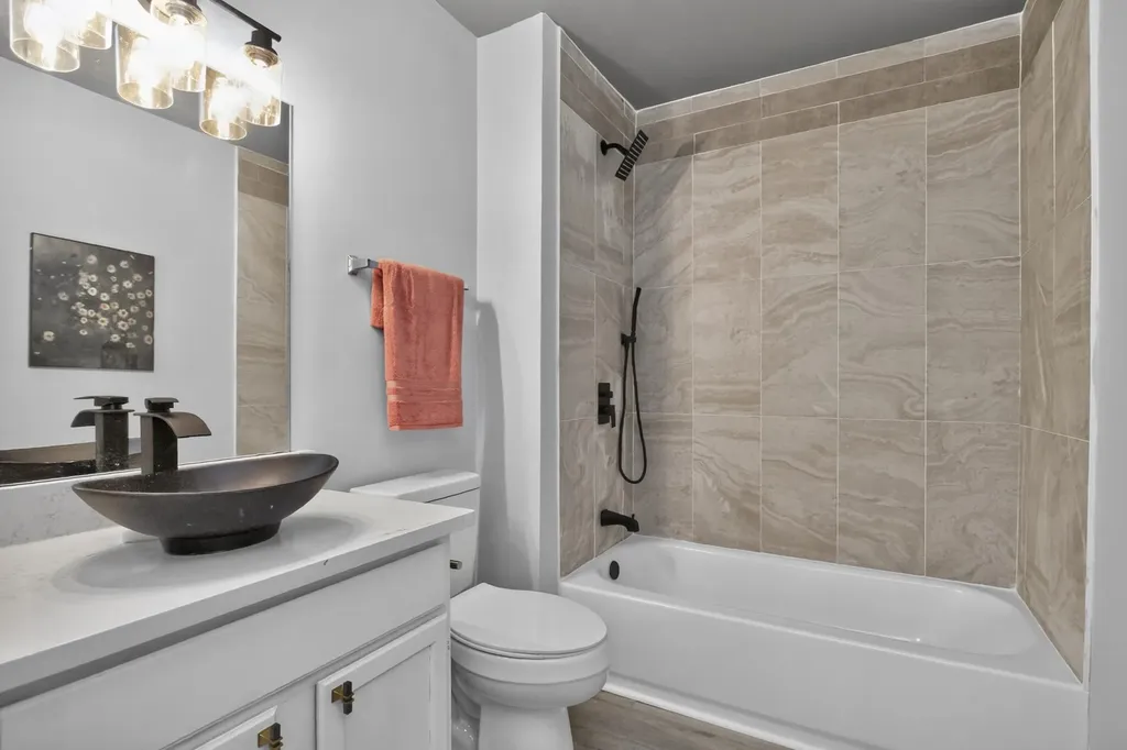 208 Errol Lane Nashville TN 37209