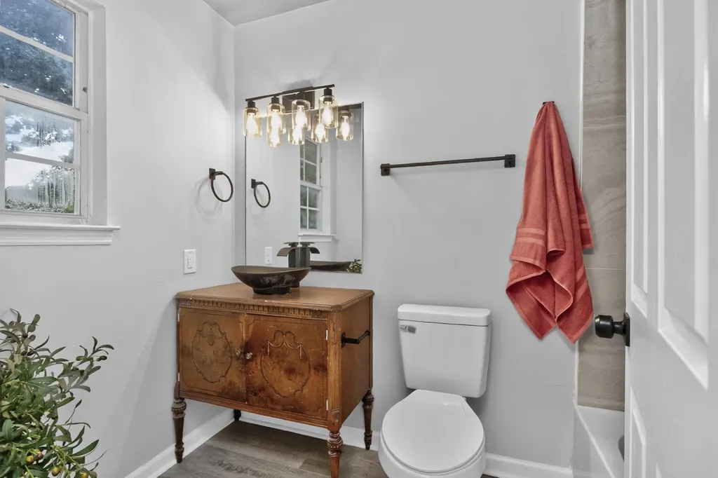 208 Errol Lane Nashville TN 37209