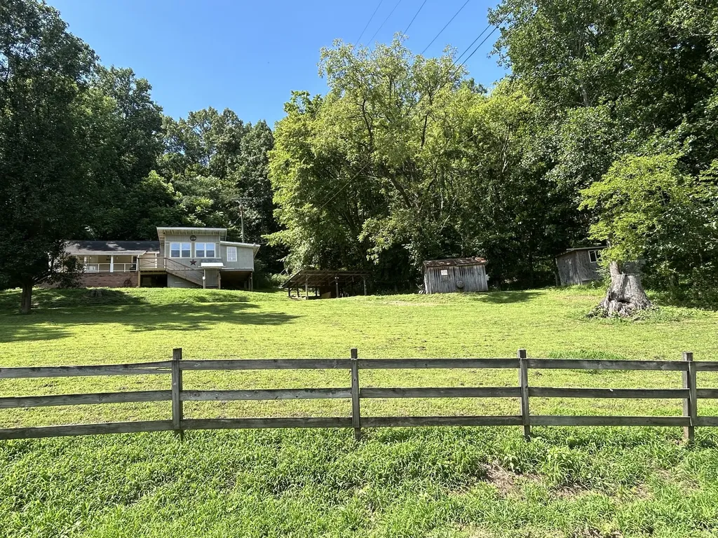2837 Lower Walkers Creek Road Goodlettsville TN 37072