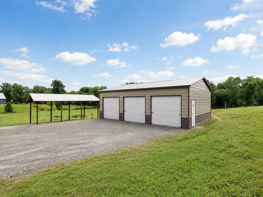 507 County Road 29 Riceville TN 37370