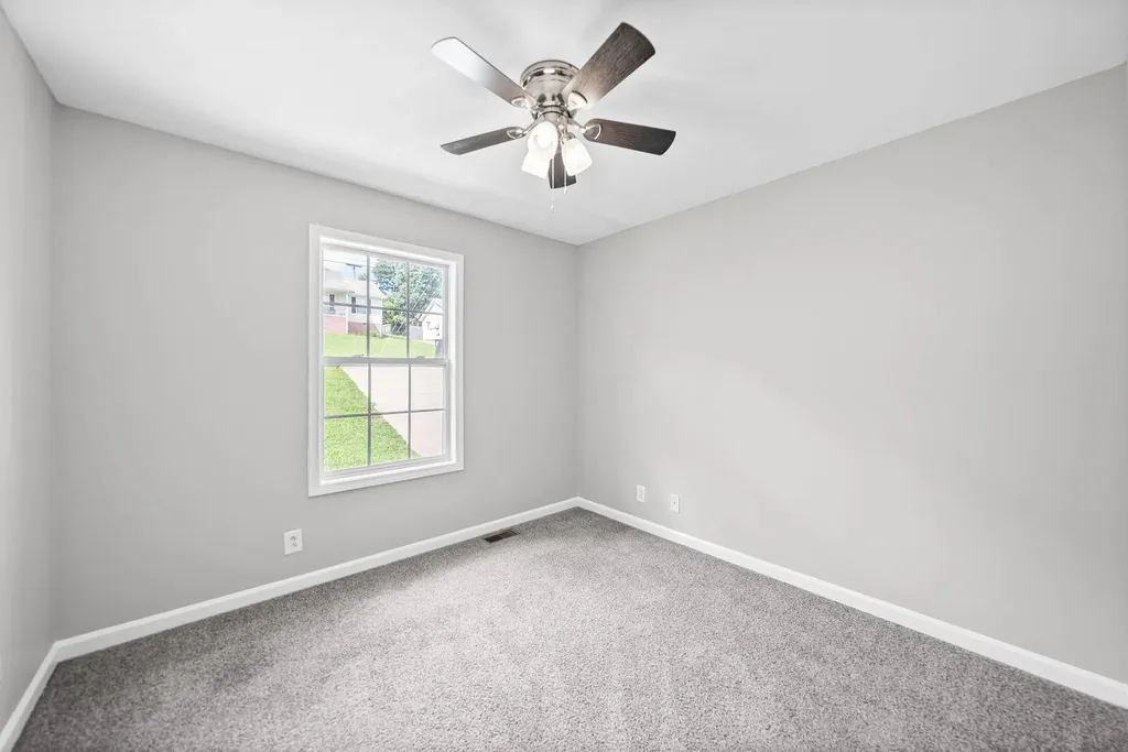 352 Donna Drive Clarksville TN 37042