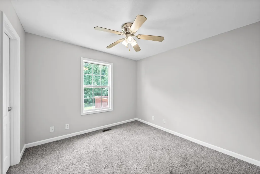 352 Donna Drive Clarksville TN 37042