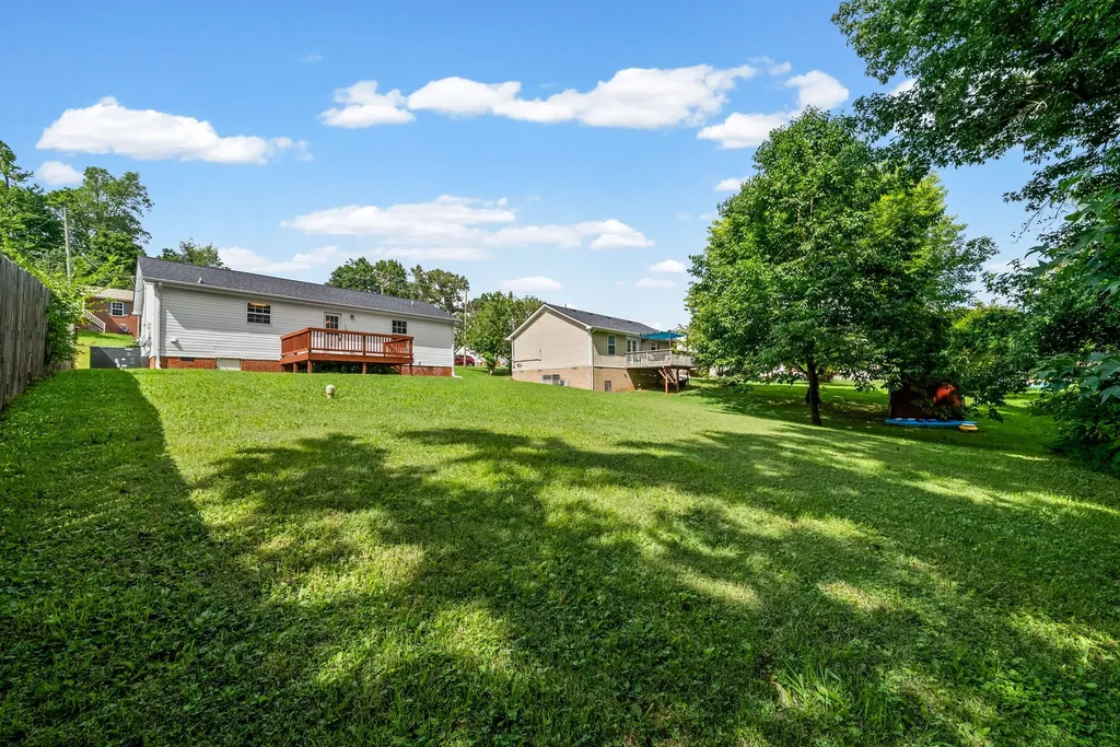 352 Donna Drive Clarksville TN 37042