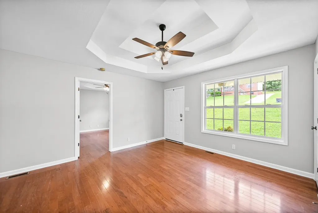 352 Donna Drive Clarksville TN 37042