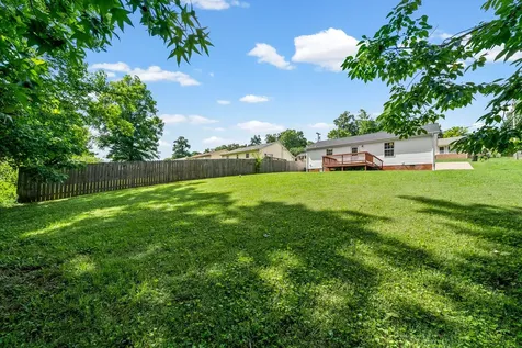 352 Donna Drive Clarksville TN 37042