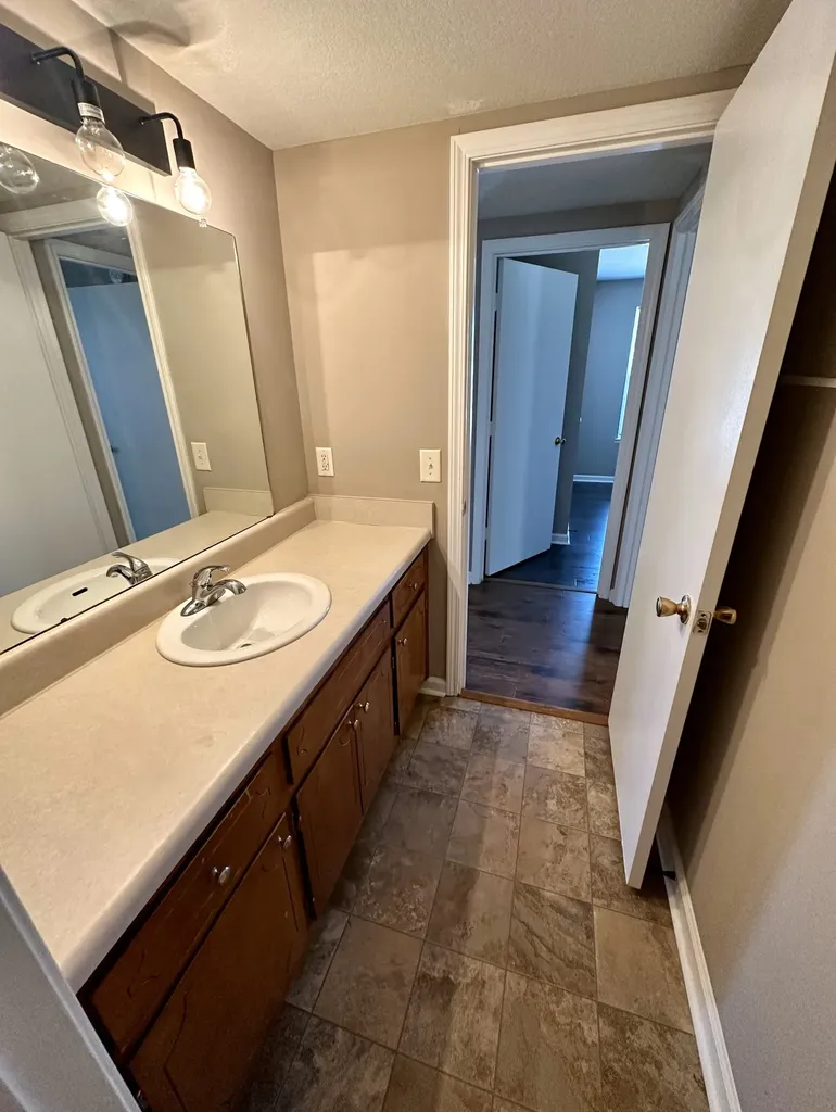 205 Cranklen Circle Clarksville TN 37042