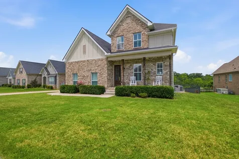 352 Ironwood Circle Gallatin TN 37066