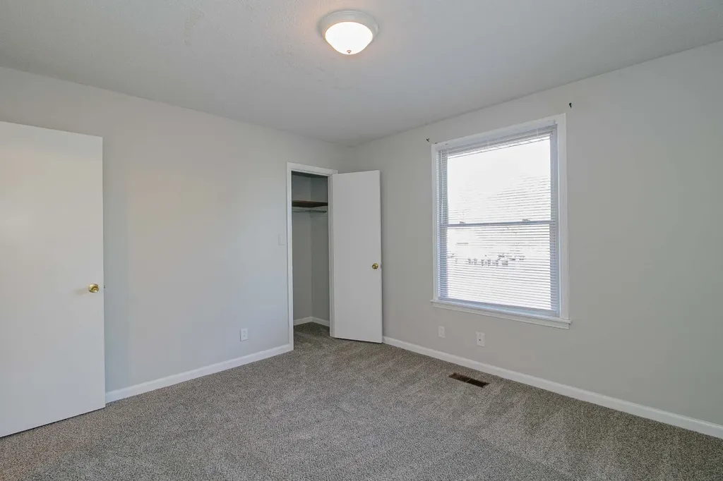 809 Golfview Place #B Clarksville TN 37043