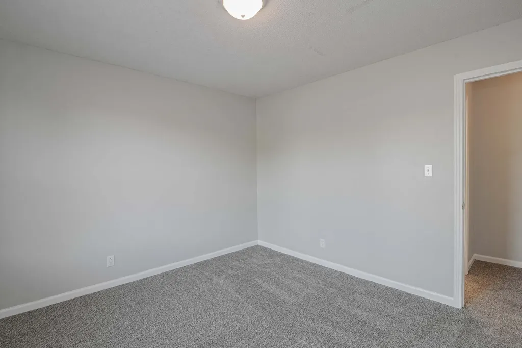 809 Golfview Place #B Clarksville TN 37043