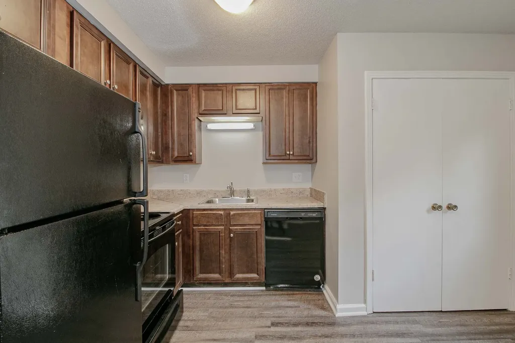 809 Golfview Place #B Clarksville TN 37043