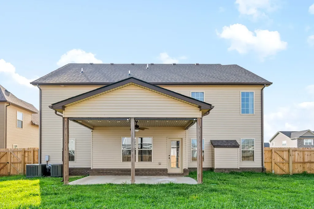 1362 Millet Drive Clarksville TN 37040