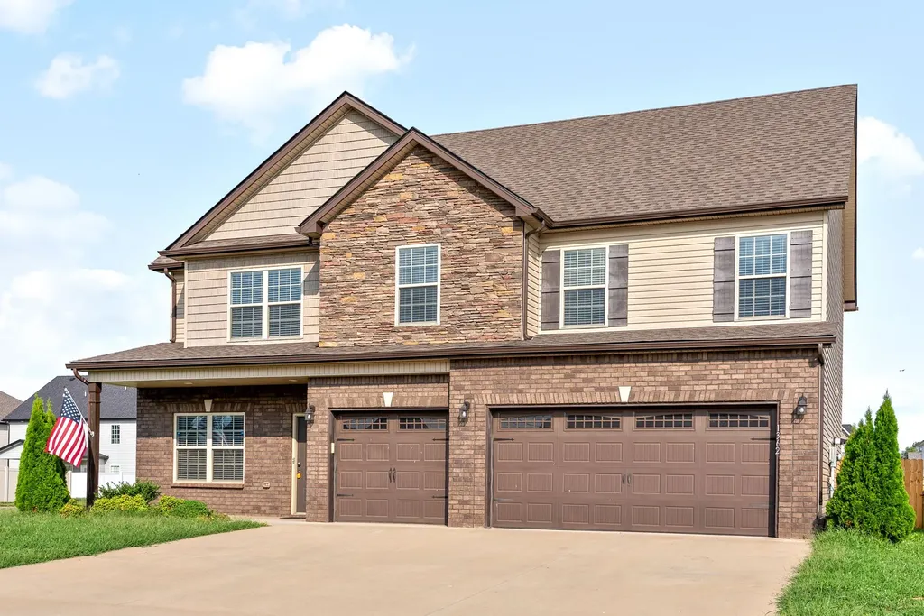 1362 Millet Drive Clarksville TN 37040