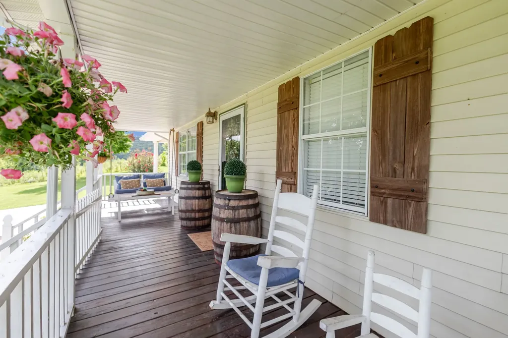 120 Gerald Boyce Road Shelbyville TN 37160