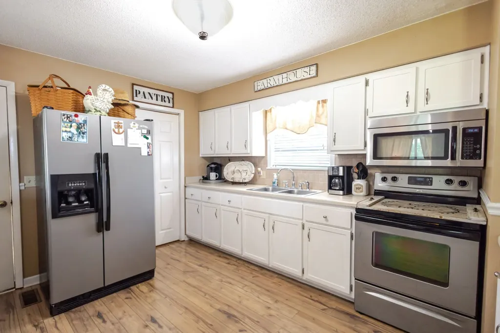 120 Gerald Boyce Road Shelbyville TN 37160