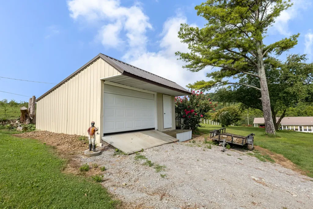 120 Gerald Boyce Road Shelbyville TN 37160