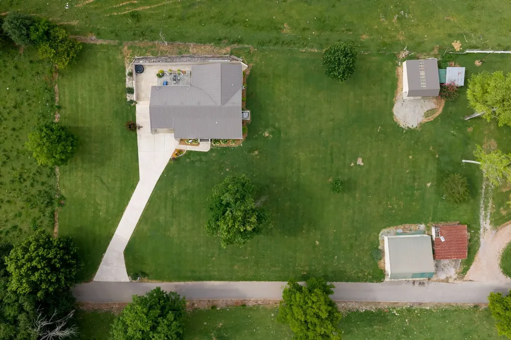 120 Gerald Boyce Road Shelbyville TN 37160