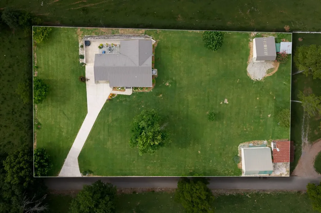 120 Gerald Boyce Road Shelbyville TN 37160