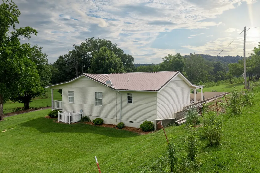120 Gerald Boyce Road Shelbyville TN 37160