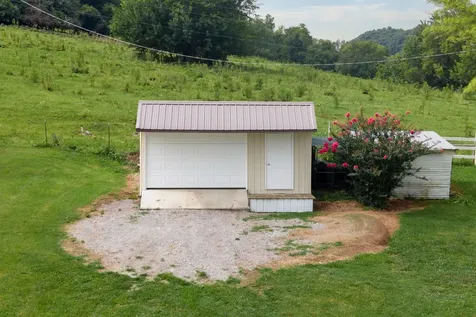 120 Gerald Boyce Road Shelbyville TN 37160