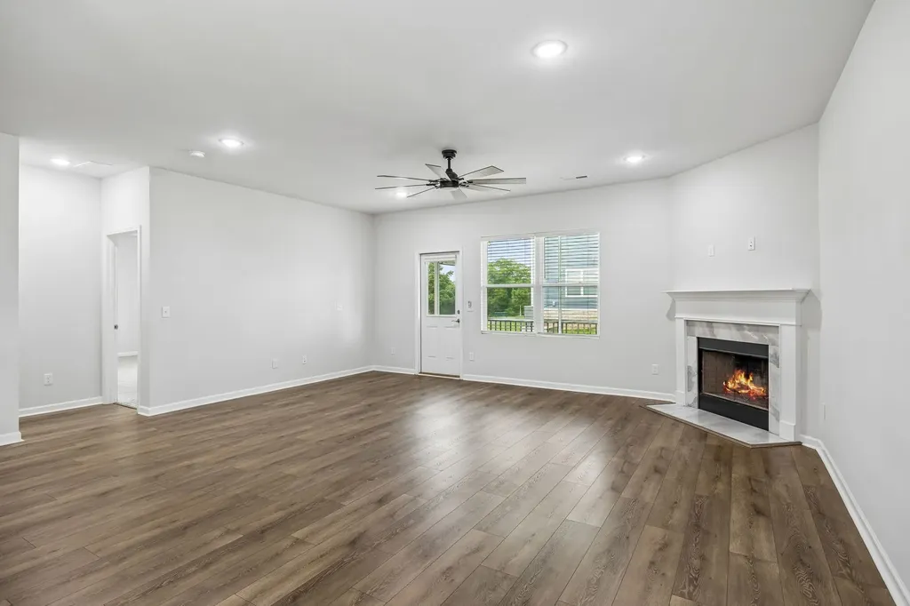 3503 Peace Road Columbia TN 38401