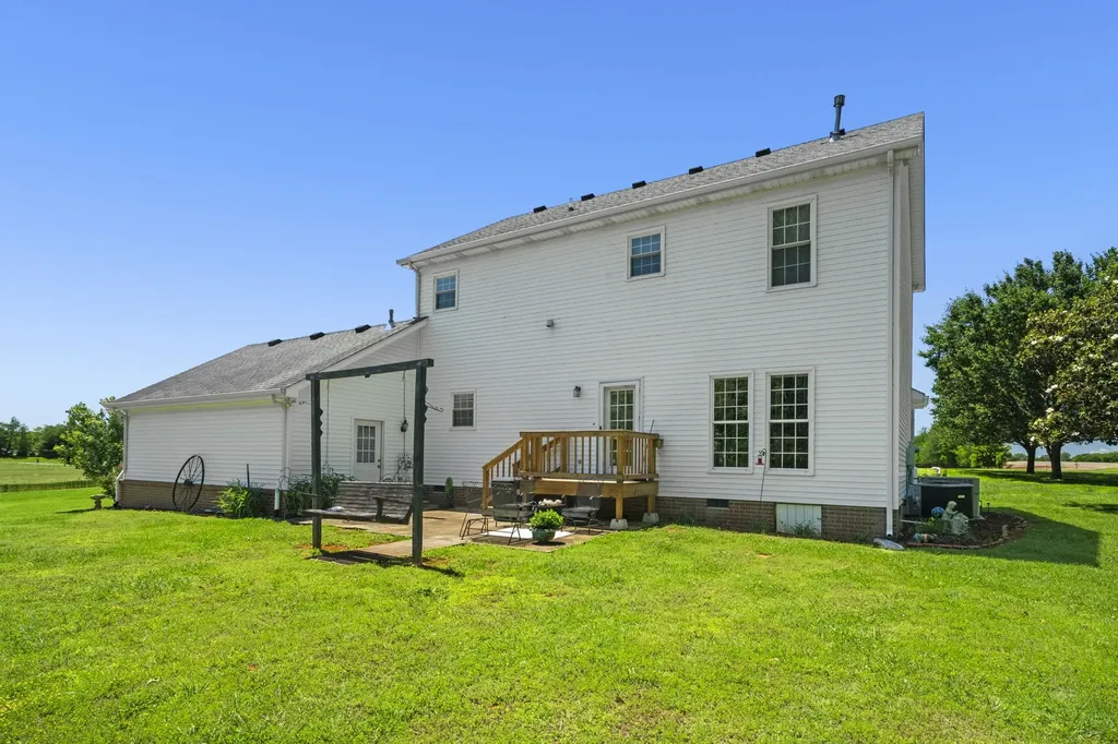 9559 Highway 49, E Orlinda TN 37141